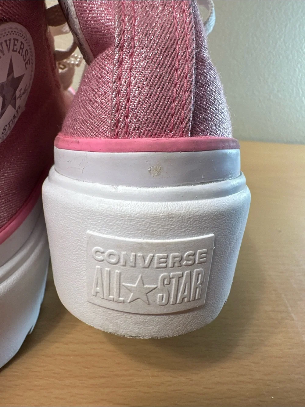 Converse Chuck Taylor Lugged Lift Pink Canvas High Sneaker Kids Size 4 A05230C